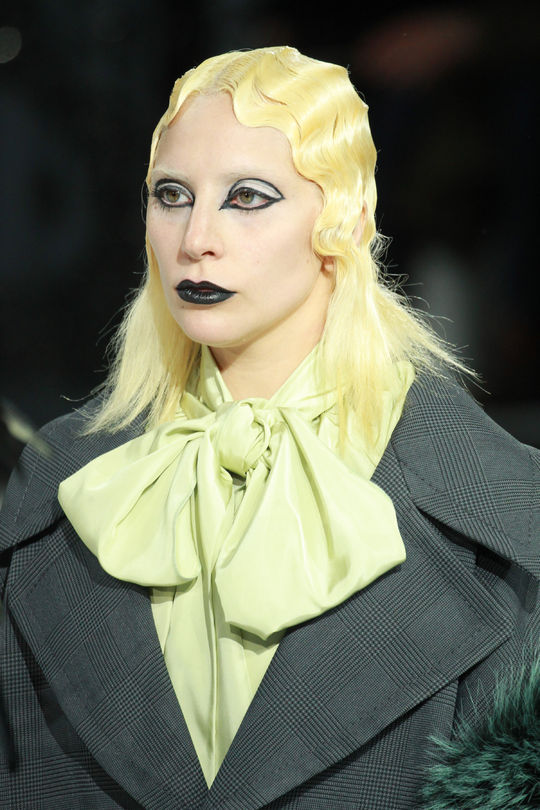 marc-jacobs-nyfw-makeup-lady-gaga-w540